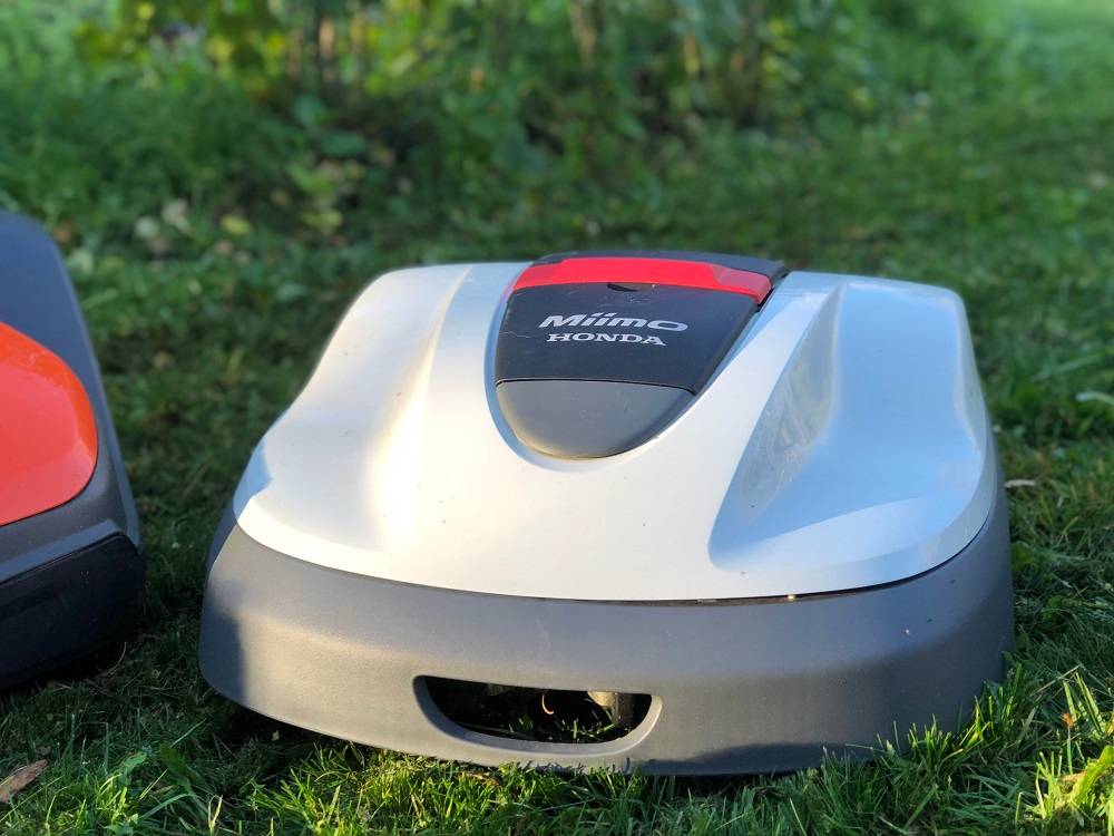 Smart Gardena Sileno City Eyes Lawn Mower Robot Sticker Decal