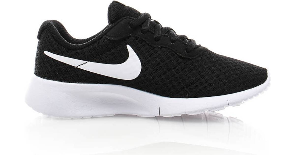 nike tanjun runner