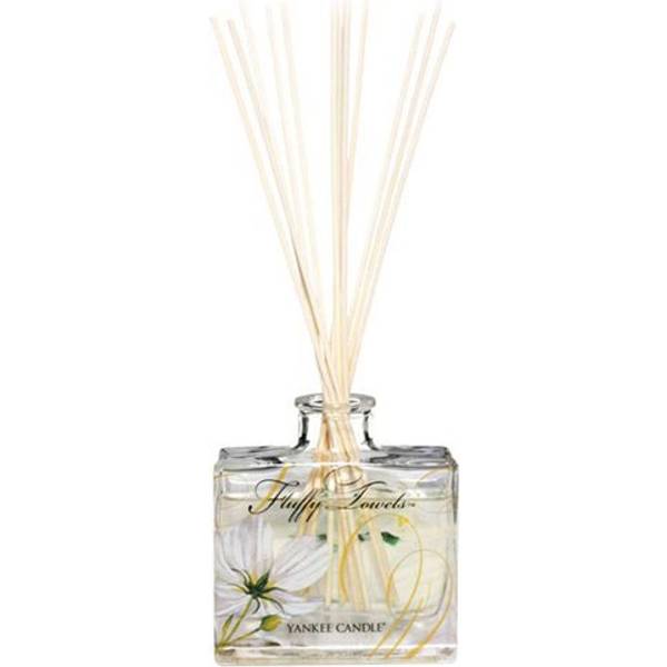 Yankee candle fluffy towels reed diffuser