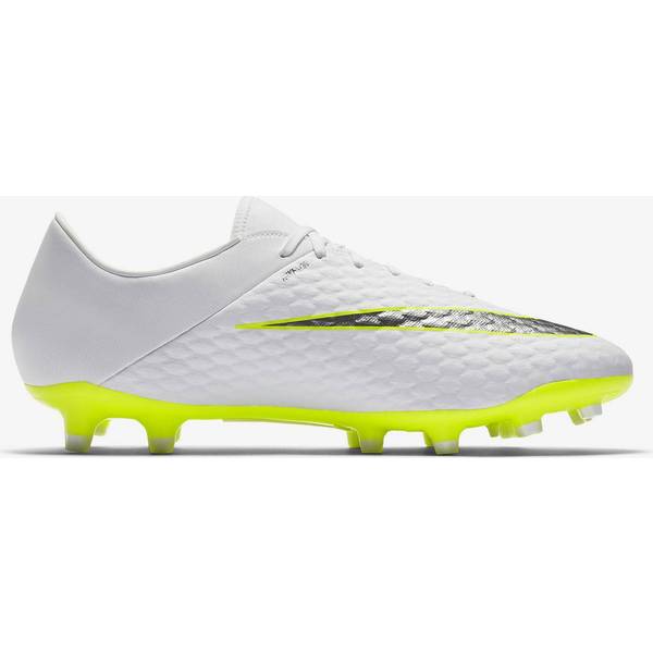 all white under armour soccer cleats